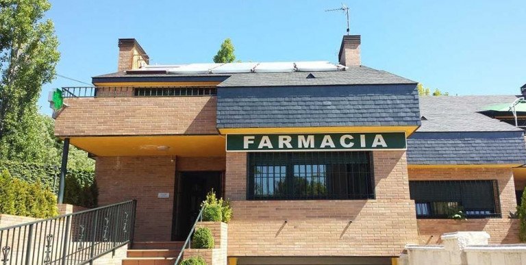 foto farmacia la estaicon 768x387